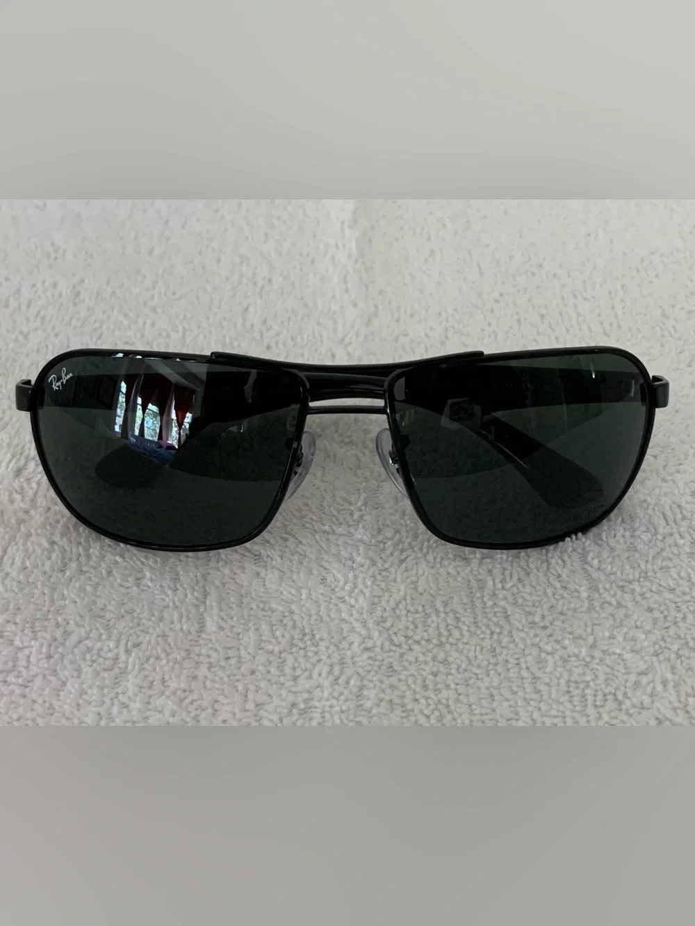 Ray-Ban Unisex Black Metal Pilot Sunglasses with Dark Green Lenses